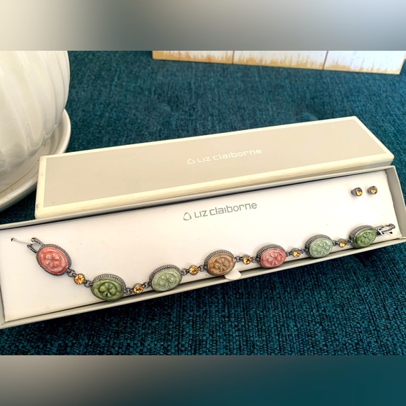 Liz Claiborne Jewelry - NIB Liz Claiborne Bracelet and Earrings